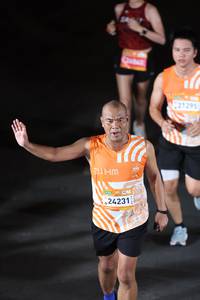 BIB: 24231, 21295
                            <button type="button" onclick="openModal(23011004)" class="btn btn-primary btn-sm float-right btn-popup" data-toggle="modal" data-target=".modal-high-quality">
                        <i class="fas fa-shopping-cart"></i> Add to Cart
                    </button>
                                            <button type="button" onclick="isThisMe(23011004, true)" class="btn btn-success btn-sm float-right btn-popup btn-isme hidden" data-toggle="tooltip" data-placement="bottom" title="นี่คือรูปของคุณใช่ไหม คลิกที่นี่เพื่อเอาเข้าอัลบั้ม">
                        <i class="fas fa-plus"></i> Add to album
                    </button>
                    <button type="button" onclick="isThisMe(23011004, false)" class="btn btn-warning btn-sm float-right btn-popup btn-isnotme hidden">
                        <i class="fas fa-ban"></i> Remove from album
                    </button>
